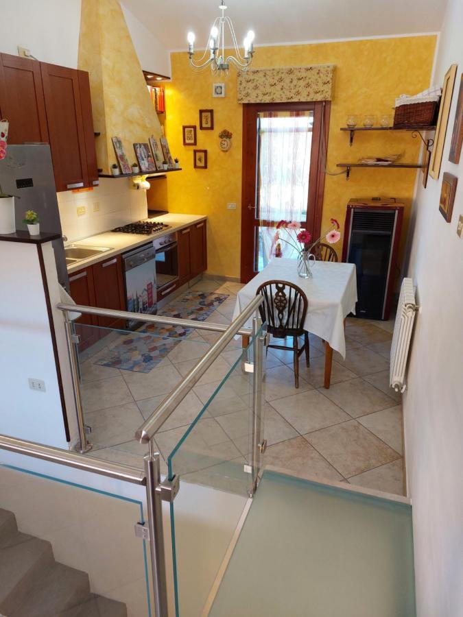 Вілла La Casa Di Eledo La Maddalena  Екстер'єр фото